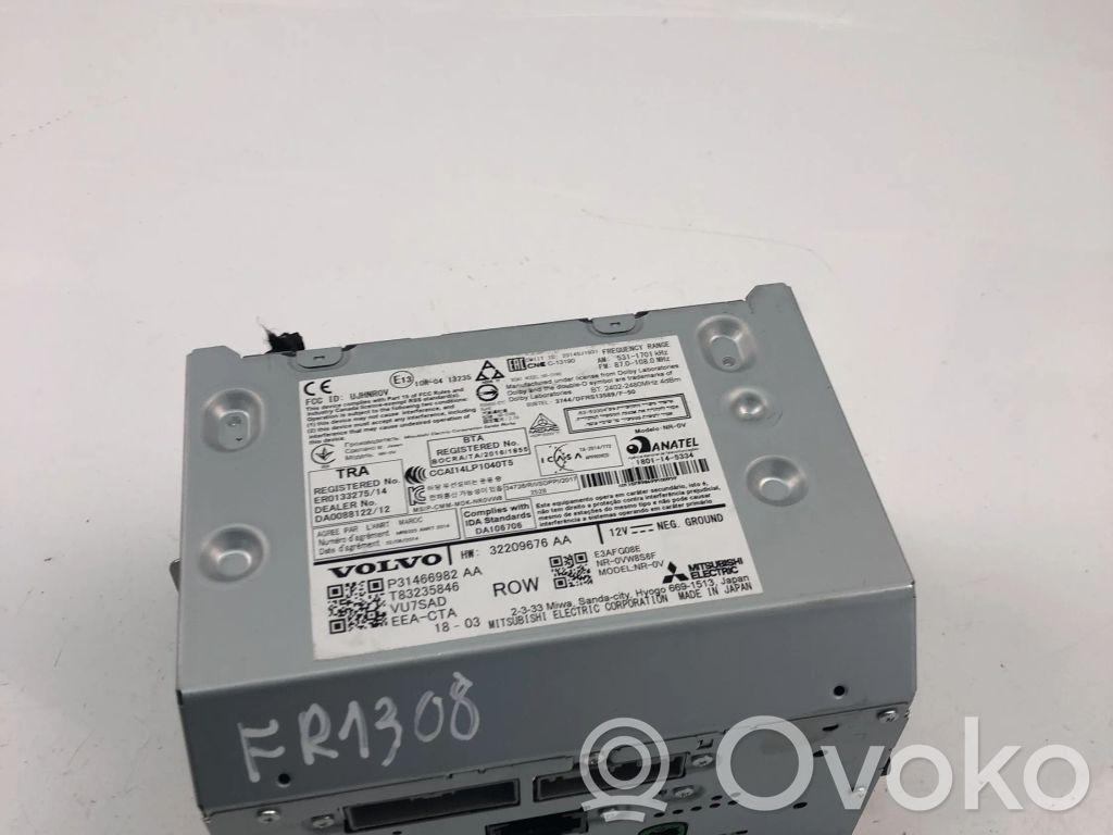 Volvo XC60 Radio/CD/DVD/GPS head unit 
