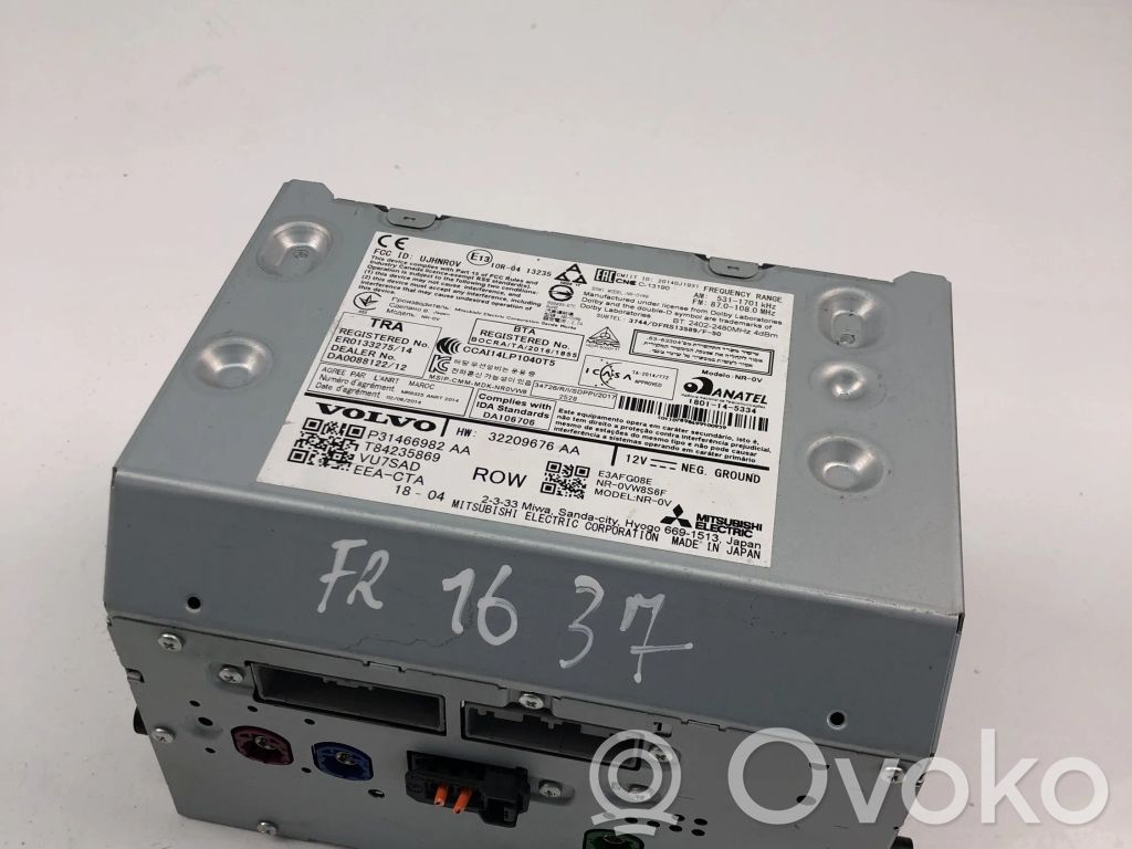 Volvo XC60 Radio/CD/DVD/GPS head unit 