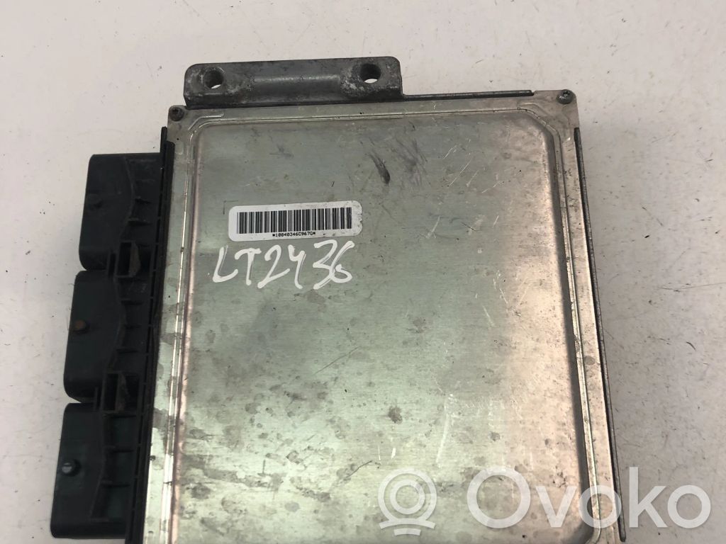 Ford C-MAX I Engine control unit/module ECU 