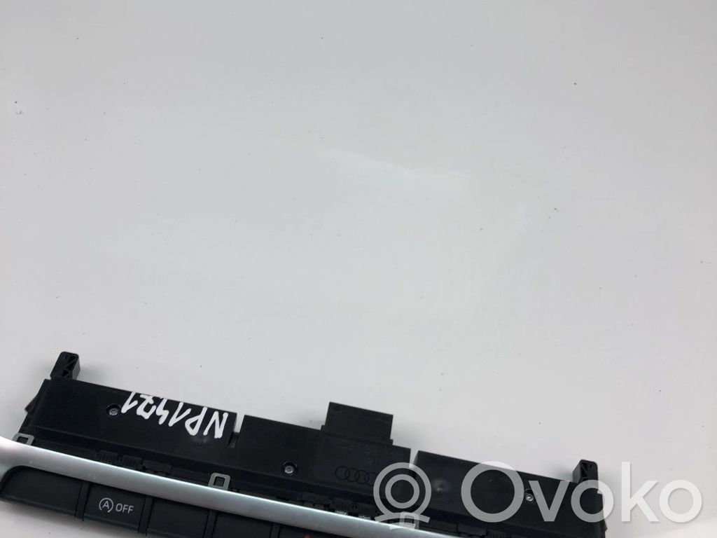 Audi A3 S3 8V Botón interruptor de luz de peligro 