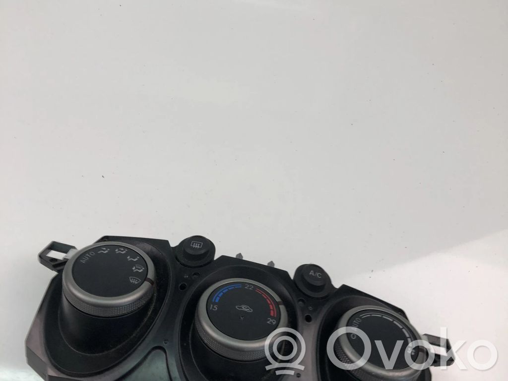 Mazda 2 Interior fan control switch 
