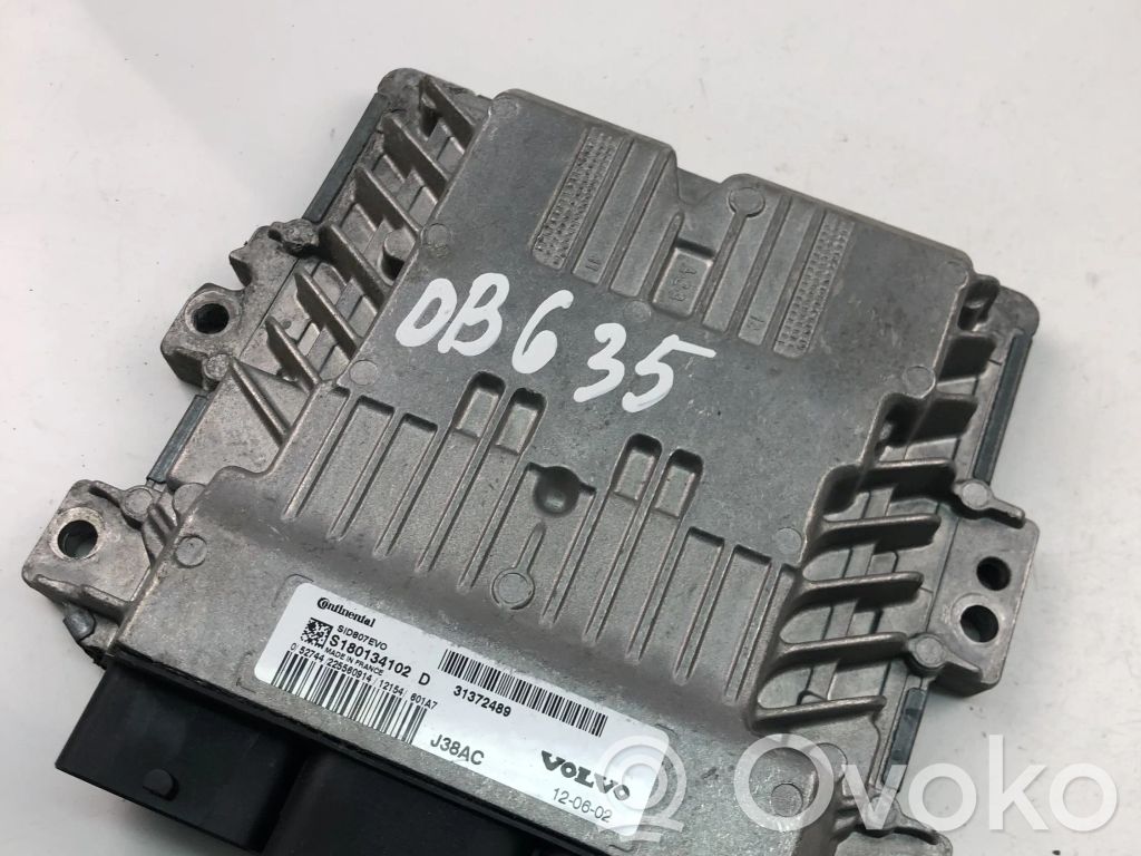 Volvo V70 Engine control unit/module ECU 