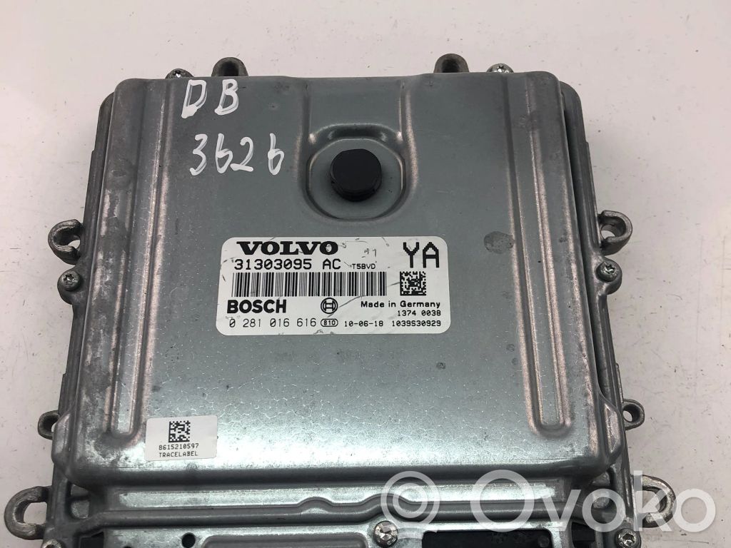 Volvo S80 Engine control unit/module ECU 