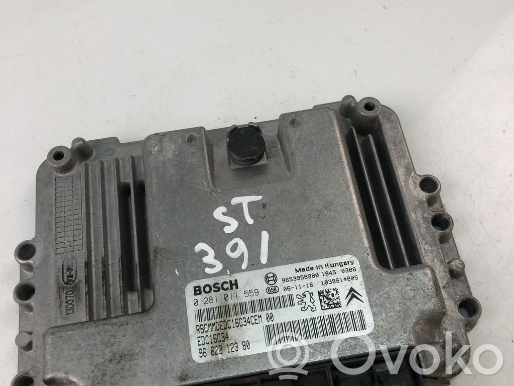 Peugeot 206 Engine control unit/module ECU 