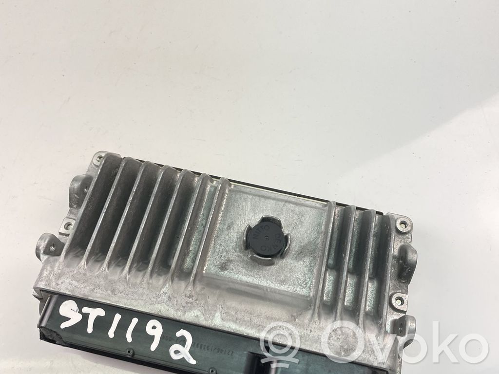 Toyota C-HR I Engine control unit/module ECU 