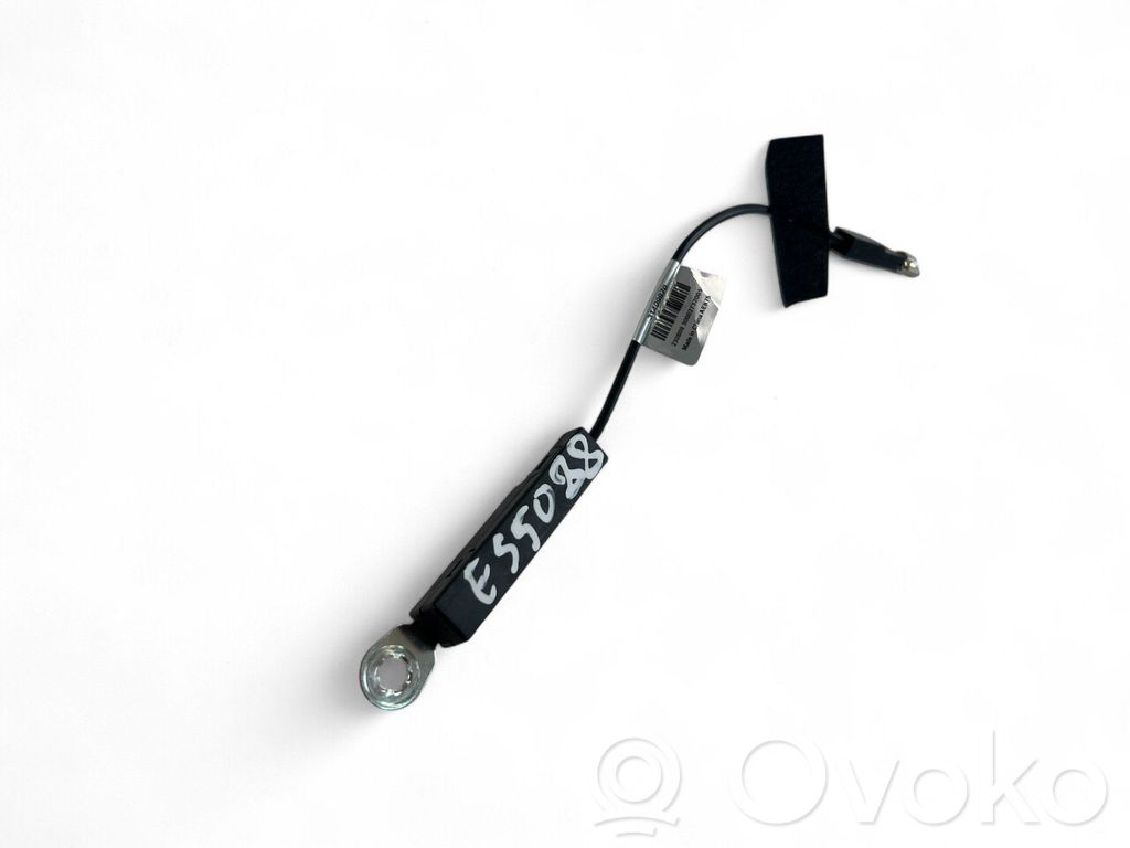Polestar 2 Aerial antenna amplifier 