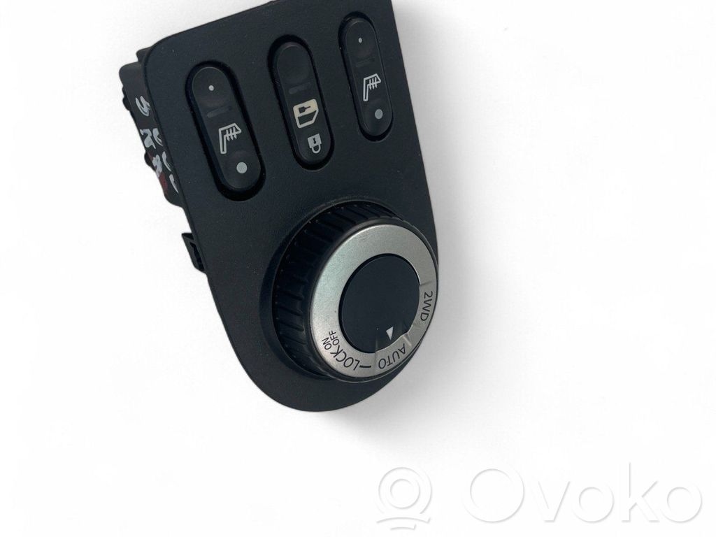 Nissan Qashqai Interruptor del espejo lateral 