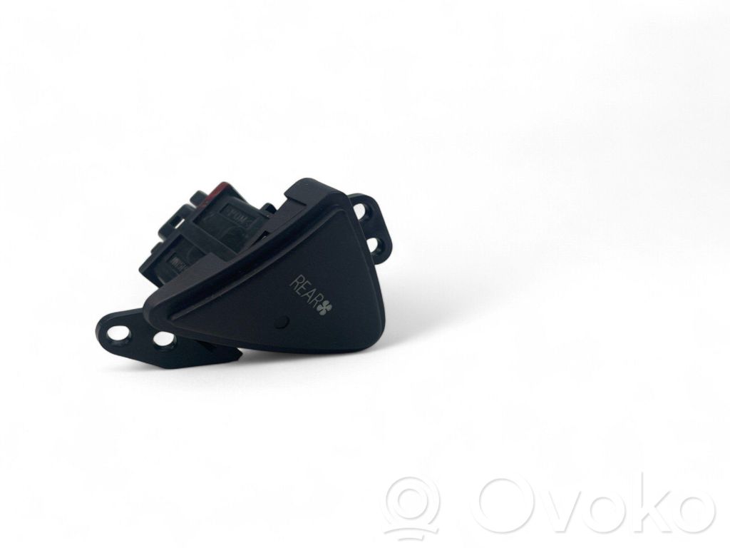Mitsubishi Grandis Otros interruptores/perillas/selectores 