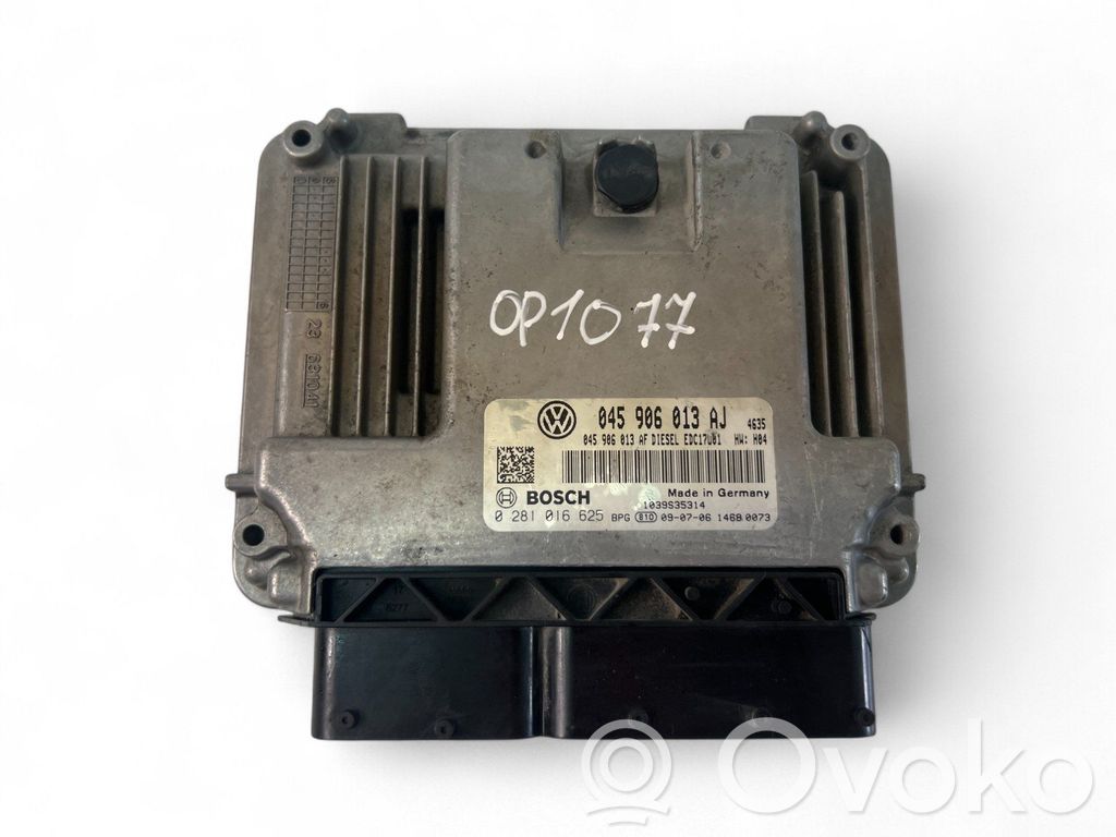 Skoda Fabia Mk2 (5J) Komputer / Sterownik ECU silnika 