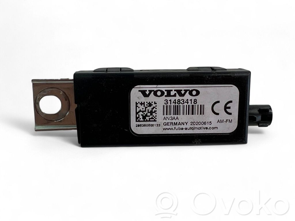 Volvo XC40 Antenos stiprintuvas 
