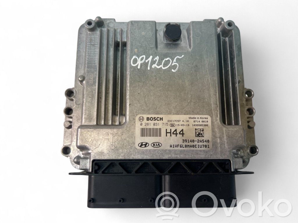 Hyundai i40 Engine control unit/module ECU 