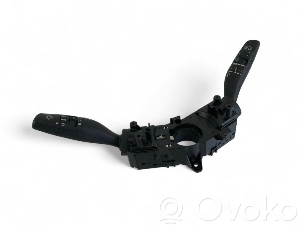 Commodo de clignotant   4C73AR1001