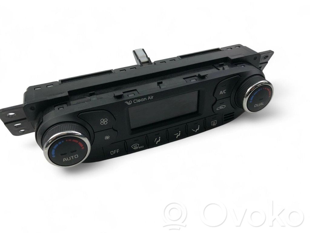 KIA Ceed Interior fan control switch 