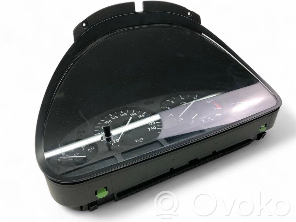 BMW 5 E39 Speedometer (instrument cluster) 
