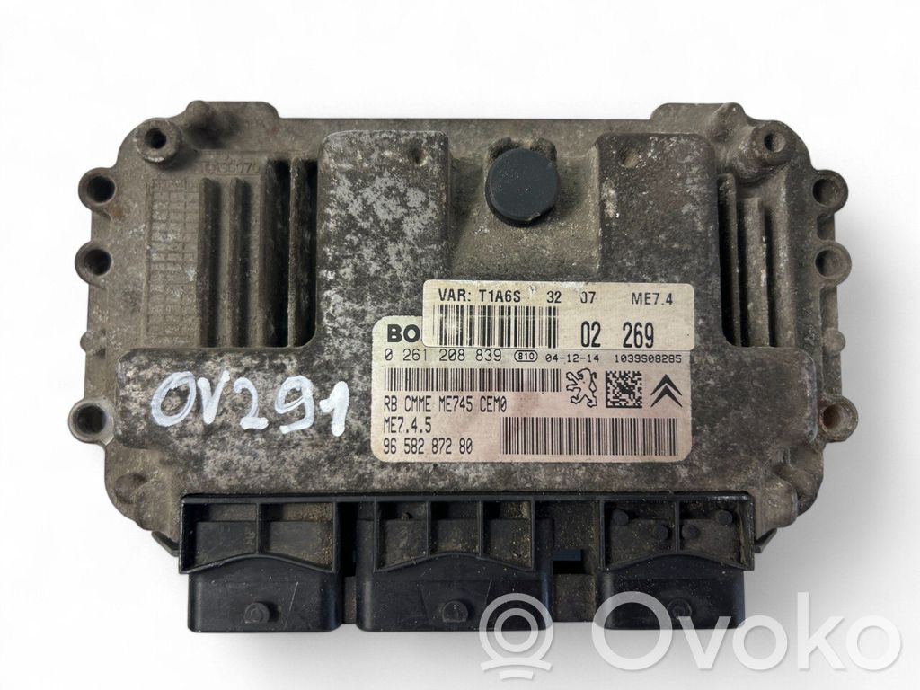 Peugeot 206 Engine control unit/module 