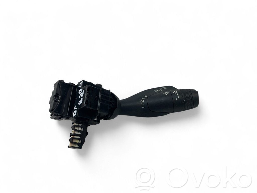 Volvo XC90 Wiper control stalk 