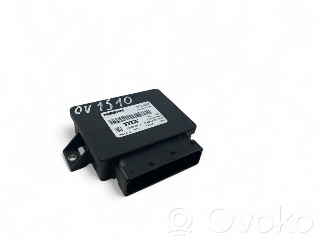 Nissan Qashqai Unitate/modul comandă EMF frână spate 