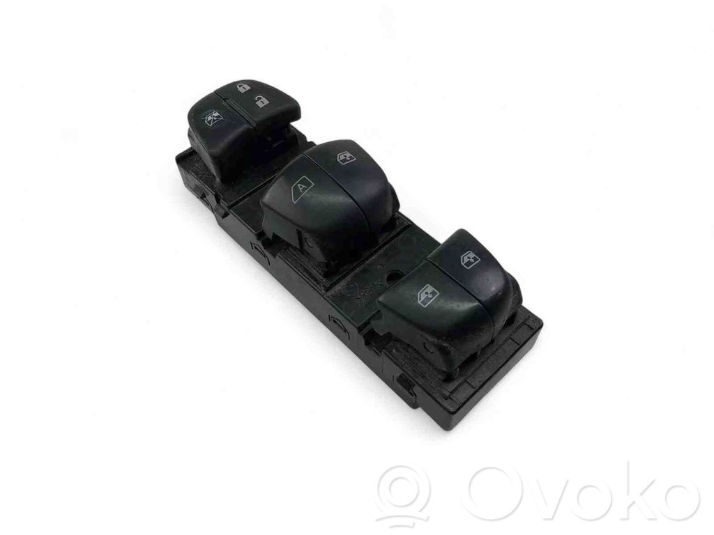 Renault Kadjar Electric window control switch 