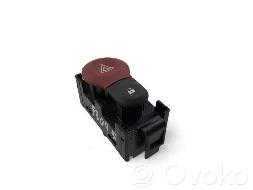 Renault Twingo III Hazard light switch 