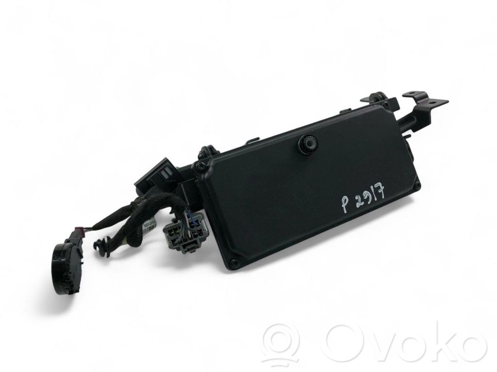 Windshield/windscreen camera   32134323