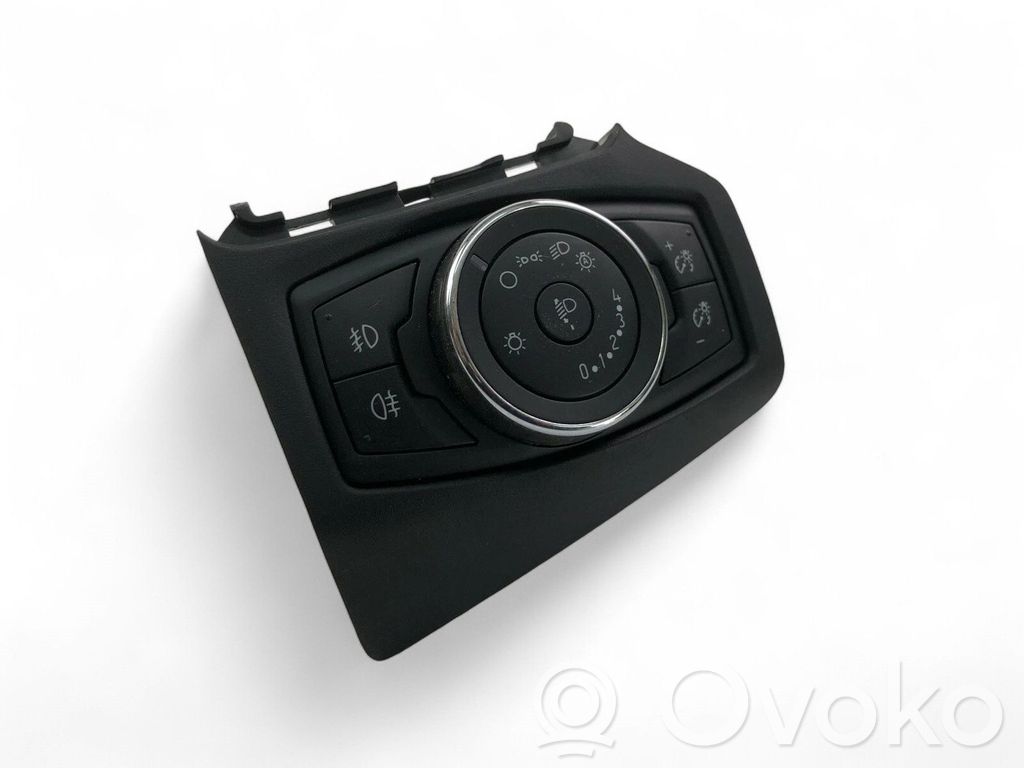 Ford Focus Light switch 