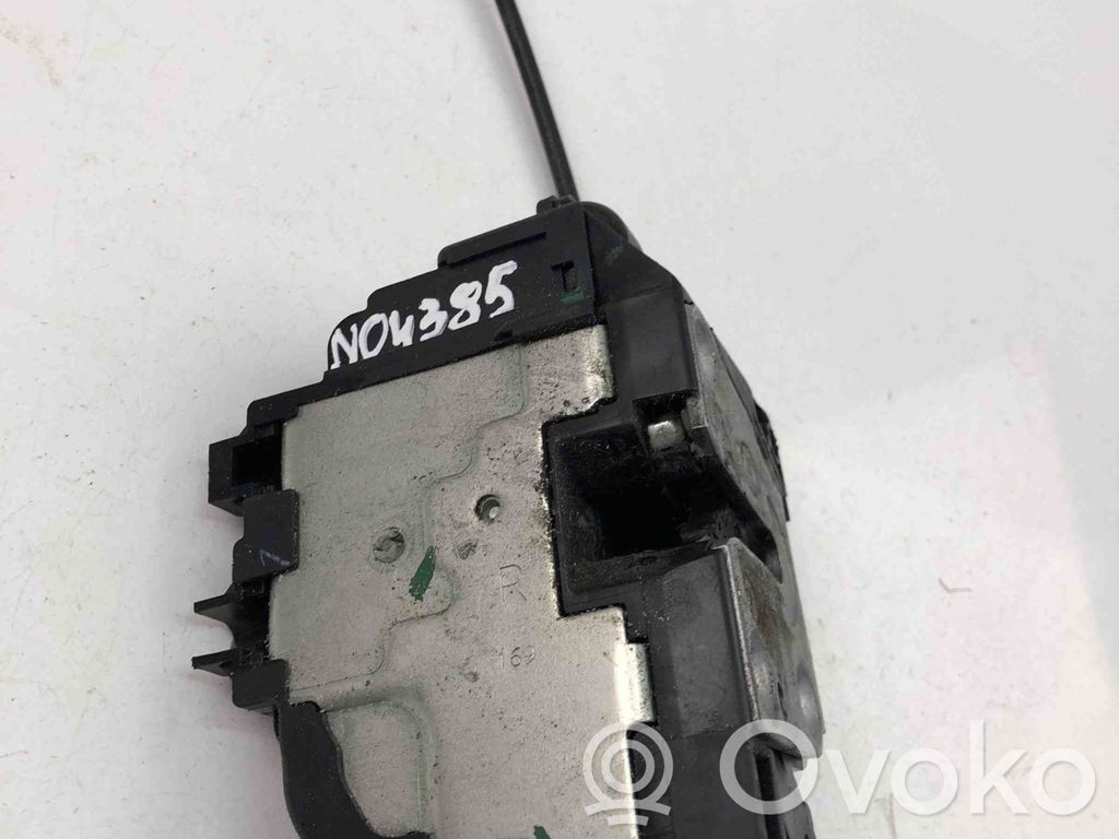 Renault Clio III Coupe door lock (next to the handle) 