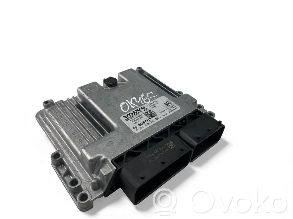 Volvo XC40 Engine control unit/module ECU 