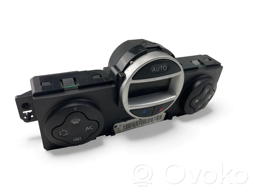 Renault Clio III Interior fan control switch 