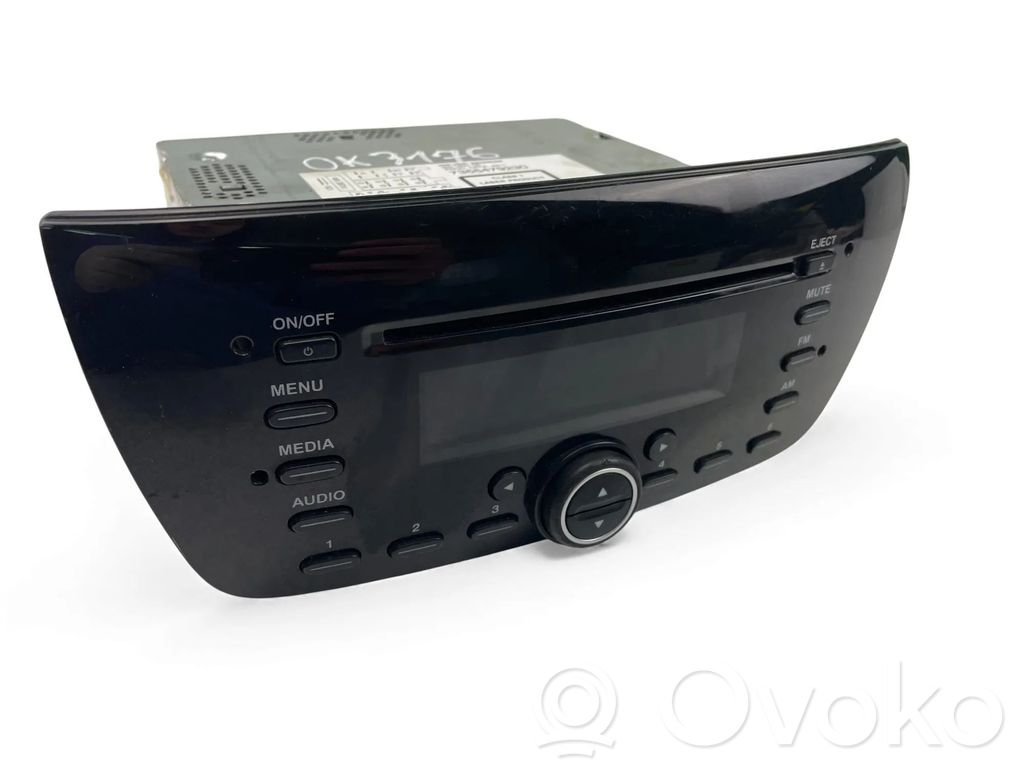 Opel Combo D Radio/CD/DVD/GPS head unit 