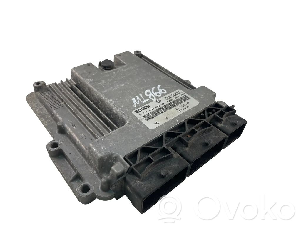 Renault Clio IV Engine control unit/module 