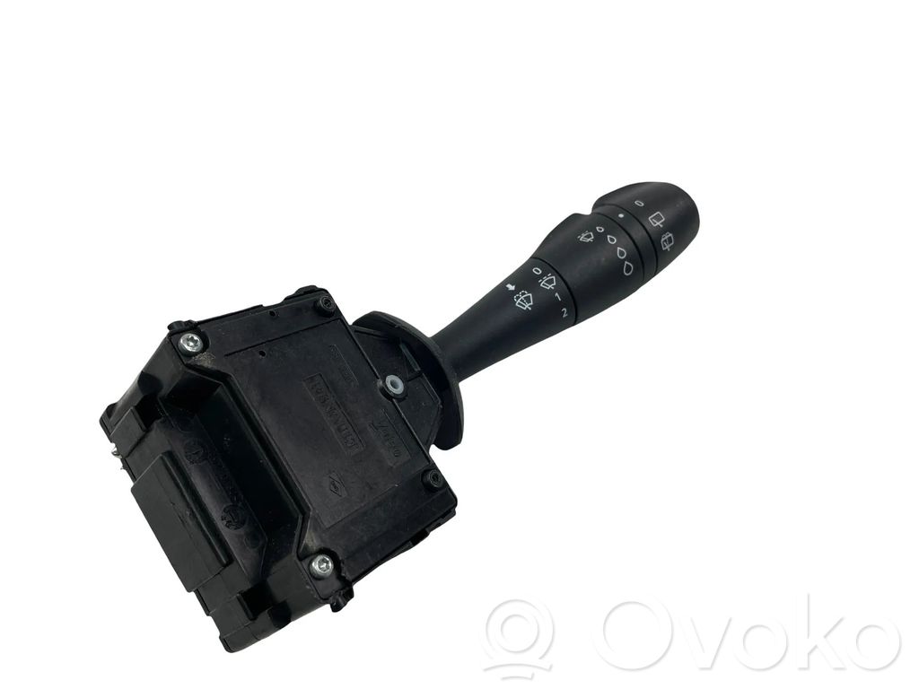 Wiper control stalk   E10670313