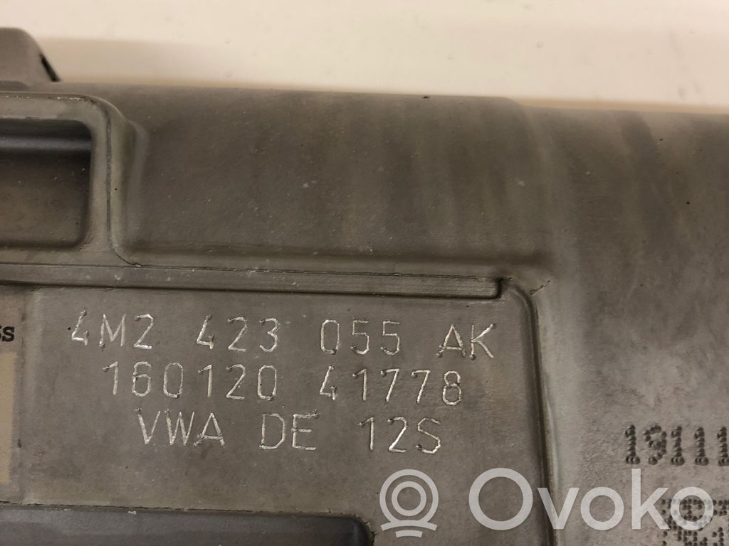 Hammastanko   4M2423105G,4N0909144C,4M2423055AK