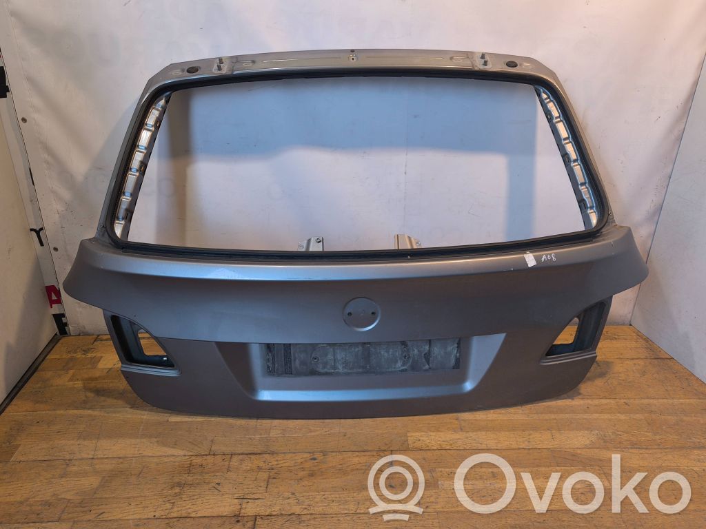 BMW 5 E60 E61 Galinis dangtis (bagažinės) 