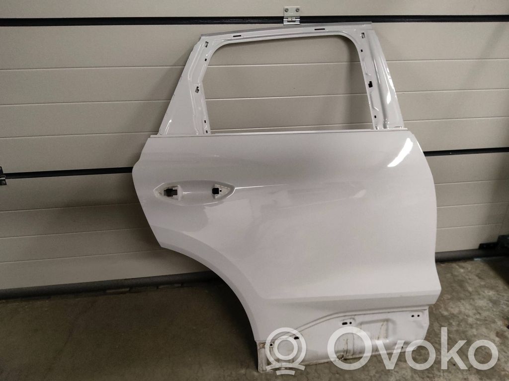 Audi Q4 Sportback e-tron Takaovi 
