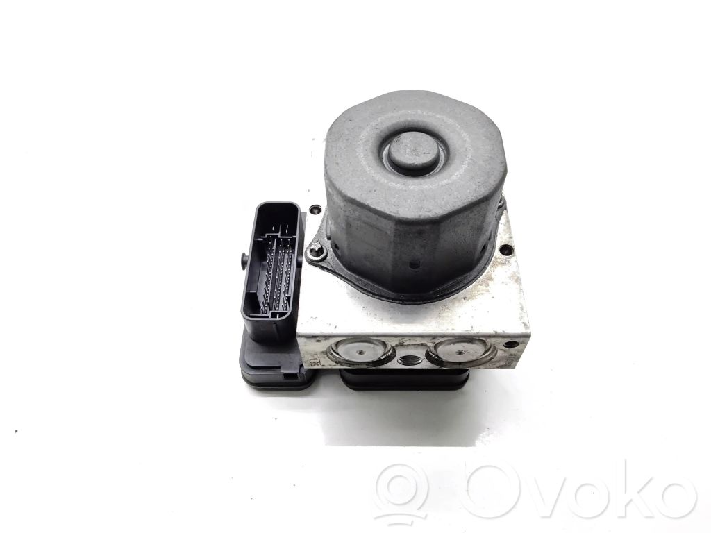 Mercedes-Benz E W212 ABS bloks 