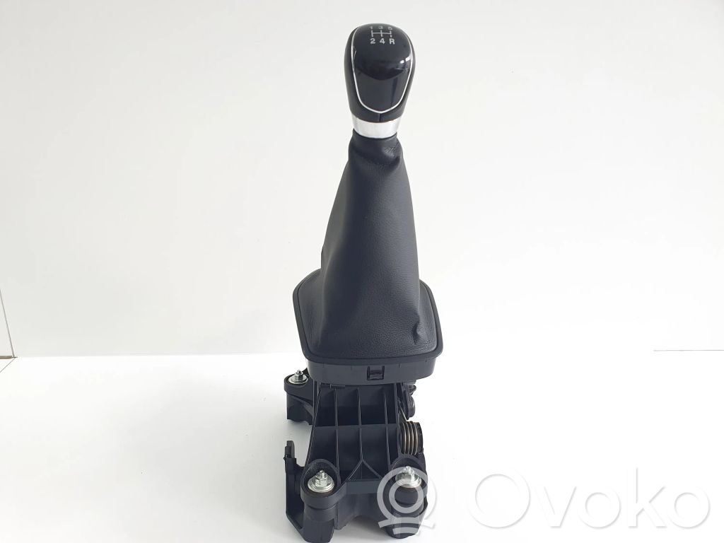 Ford Transit Courier Gear shifter/selector 