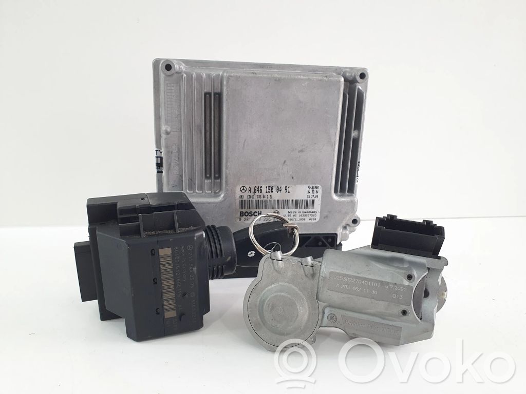 Mercedes-Benz E W211 Engine ECU kit and lock set 