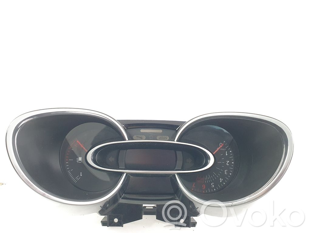Renault Clio IV Speedometer (instrument cluster) 