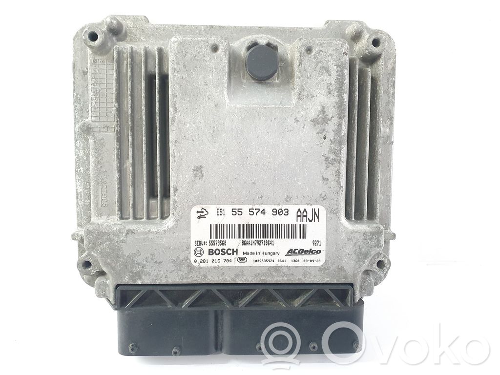 Engine control unit/module   55574903AAJN,55573560,0281016704