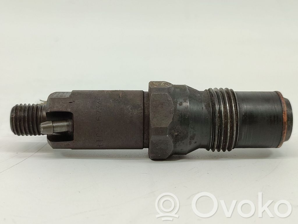 Inyector de combustible   6734501C