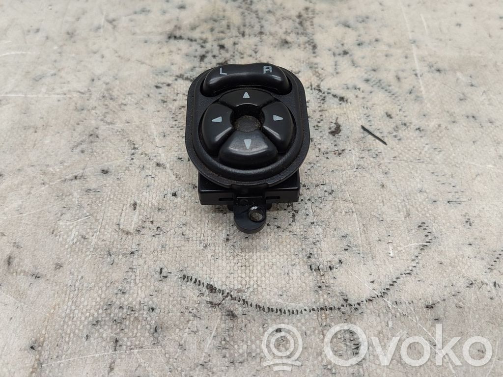 Chrysler Neon I Wing mirror switch 