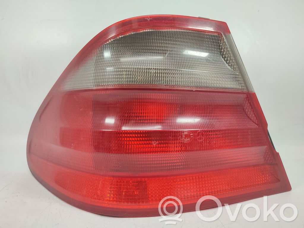 Mercedes-Benz CLK A208 C208 Lampa tylna 