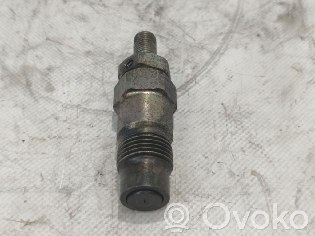 Nissan Primera Inyector de combustible 