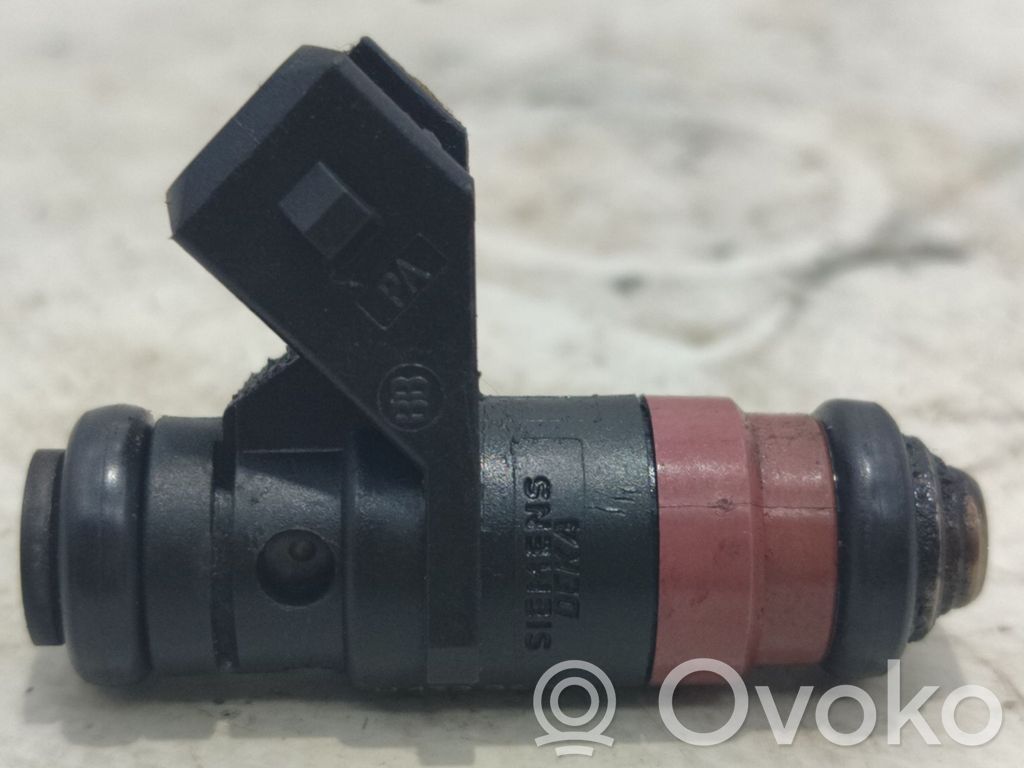 Inyector de combustible   H132259