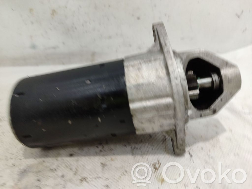 Motor de arranque   328045092