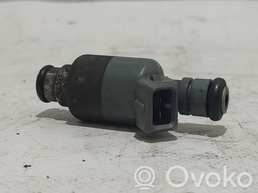 Inyector de combustible   17091762