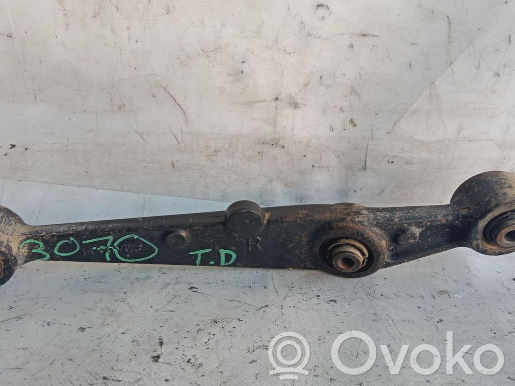 Brazo de suspensión trasero