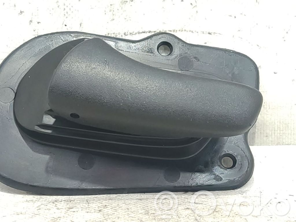 Manecilla interna puerta delantera   90431361