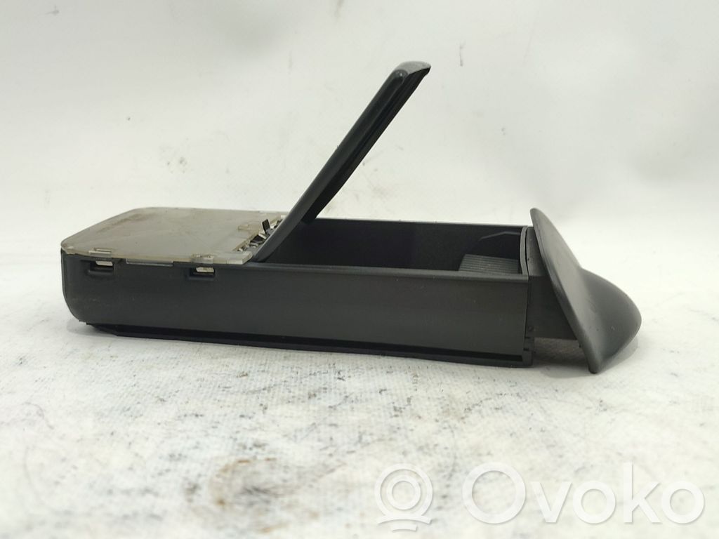 Ashtray (front)   2M5XA04810AAW,2M5XA04810AAW