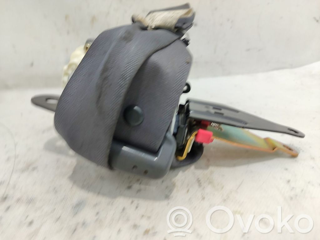 Mitsubishi Colt Sicherheitsgurt vorne